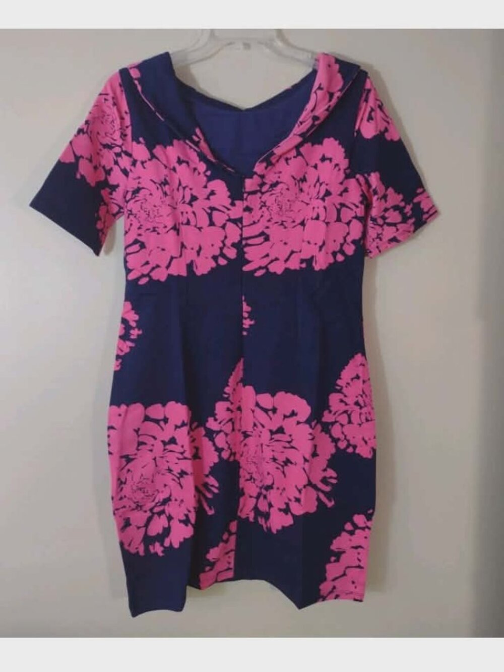 Trina Turk dress Sz 4 Olinda Blue Pink Floral 3/4 Sleeve Roll Neck Ponte Stretch - Picture 4 of 6
